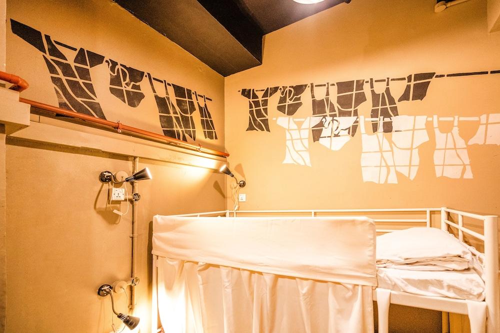 Hostel Beds & Dreams Singapore